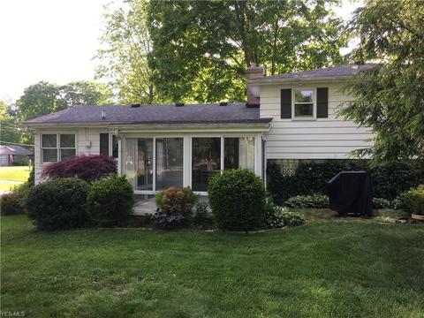 1663 Cloverfield Dr, Copley, OH 44321 photo 8