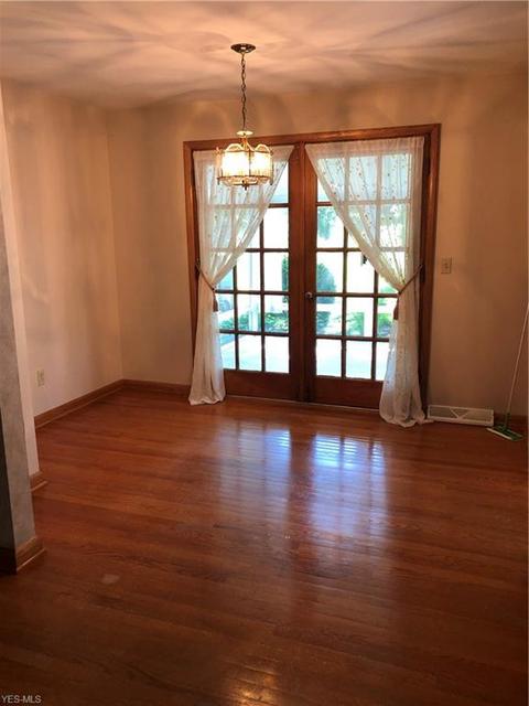1663 Cloverfield Dr, Copley, OH 44321 photo 16