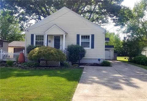 240 Root Rd, Lorain, OH 44052 photo 2