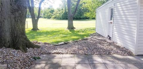 240 Root Rd, Lorain, OH 44052 photo 9