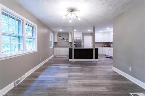 3314 E Smith Rd, Medina, OH 44256 photo 6