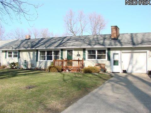 1120 Treelane Dr, Ashtabula, OH 44004 photo 2