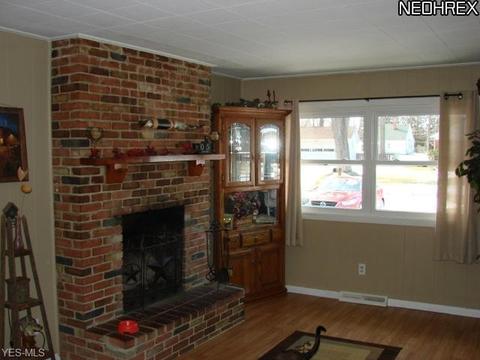 1120 Treelane Dr, Ashtabula, OH 44004 photo 6