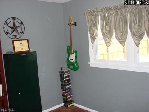 1120 Treelane Dr, Ashtabula, OH 44004 photo 13