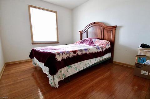 2400 E 290th St, Wickliffe, OH 44092 photo 15