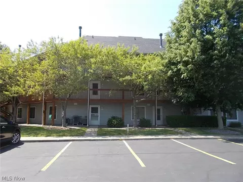 6035 Lake Rd W #324, Ashtabula, OH 44004 photo 2