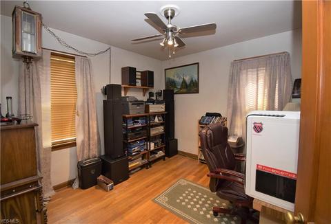 6701 Biddulph Rd, Brooklyn, OH 44144 photo 6
