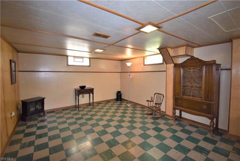 6701 Biddulph Rd, Brooklyn, OH 44144 photo 9