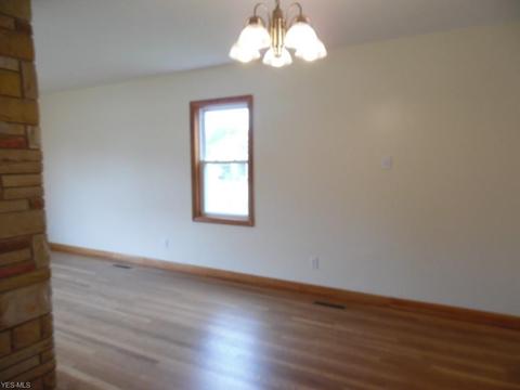 711 Mitchell Ave, Beverly, OH 45715 photo 8