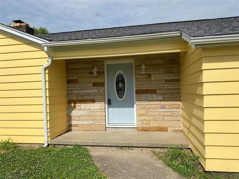 711 Mitchell Ave, Beverly, OH 45715 photo 2