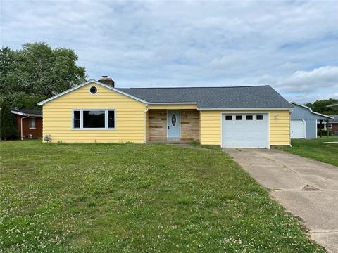 711 Mitchell Ave, Beverly, OH 45715 photo 1