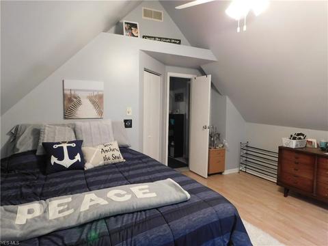 1536 Gurley Ave, Akron, OH 44310 photo 18
