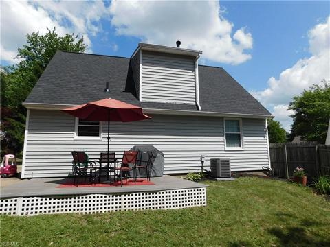 1536 Gurley Ave, Akron, OH 44310 photo 24