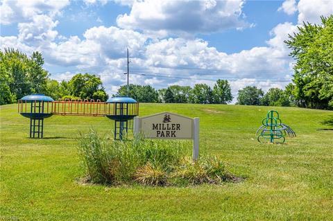 11301 Aaron Dr, Parma, OH 44130 photo 22
