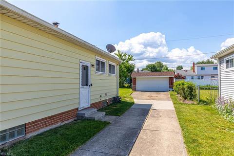 11301 Aaron Dr, Parma, OH 44130 photo 20