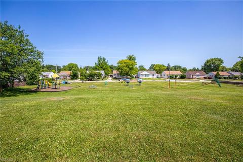 11301 Aaron Dr, Parma, OH 44130 photo 26