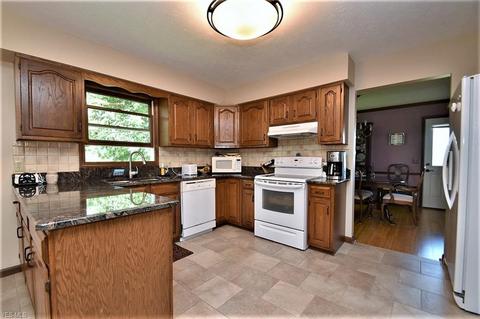 32576 Ashdown Dr, Solon, OH 44139 photo 16