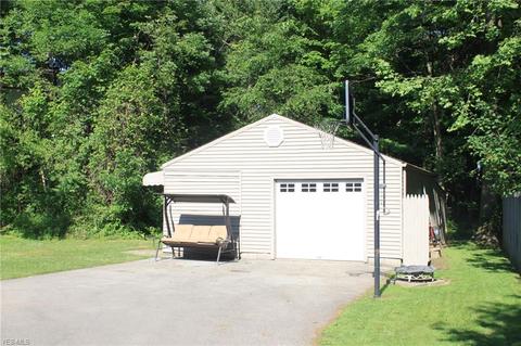 1213 S Beachview Rd, Willoughby, OH 44094 photo 11