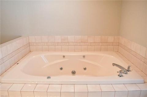 3308 Center Rd, Ashtabula, OH 44004 photo 13