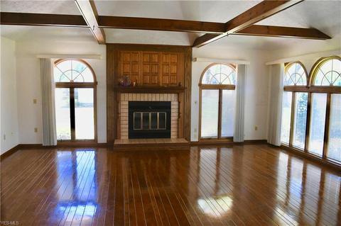 3308 Center Rd, Ashtabula, OH 44004 photo 9