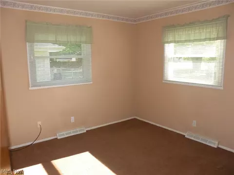 4134 Shelby Rd, Youngstown, OH 44511 photo 16