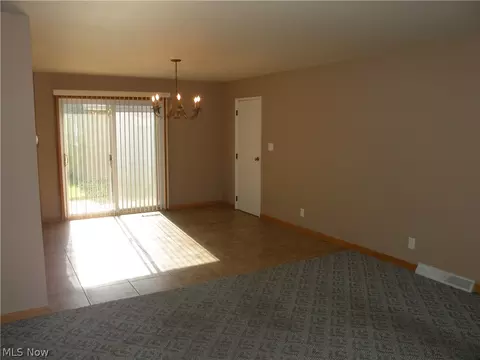 4134 Shelby Rd, Youngstown, OH 44511 photo 5