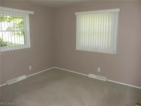 4134 Shelby Rd, Youngstown, OH 44511 photo 17