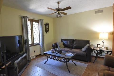 245 Windward Dr, Elyria, OH 44035 photo 13