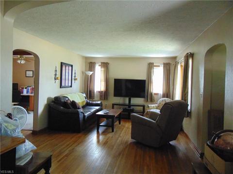 5335 Broadway Ave, Lorain, OH 44052 photo 13