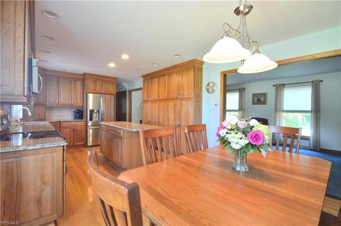 7653 Buchanan Dr, Boardman, OH 44512 photo 9