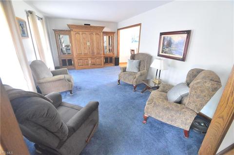 7653 Buchanan Dr, Boardman, OH 44512 photo 15