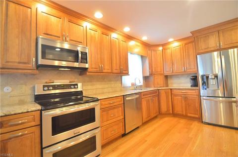 7653 Buchanan Dr, Boardman, OH 44512 photo 5