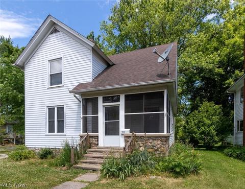 175 E Walnut Ave, Painesville, OH 44077 photo 1