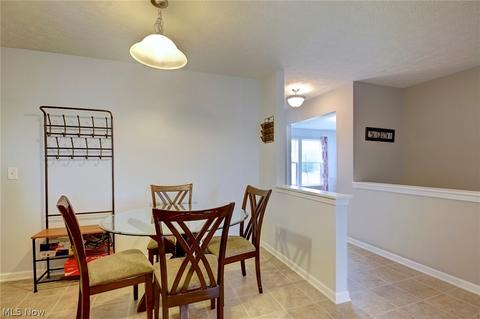 39066 Caistor Dr, Avon, OH 44011 photo 10