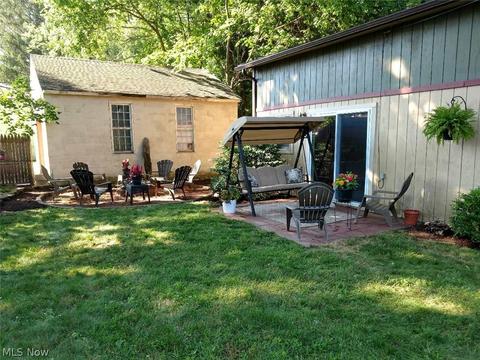 4233 Harper St, Perry, OH 44081 photo 2