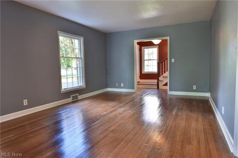 141 Alburn Dr, Boardman, OH 44512 photo 5