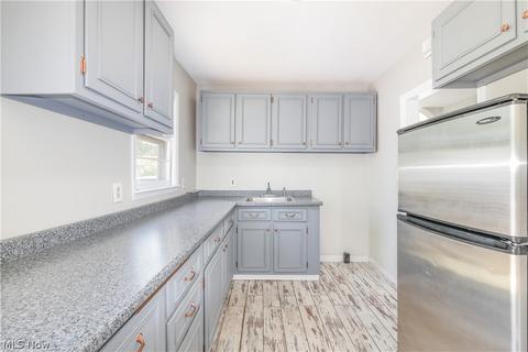 1815 Robindale St, Wickliffe, OH 44092 photo 19