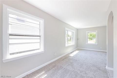 1815 Robindale St, Wickliffe, OH 44092 photo 14