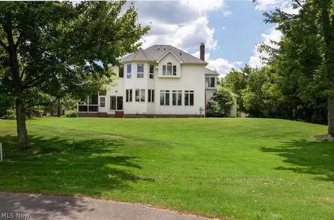 7233 Castle Pine Dr, Solon, OH 44139 photo 31