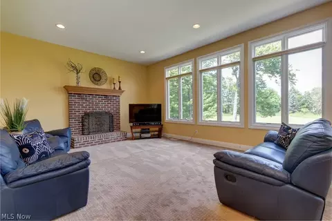 7233 Castle Pine Dr, Solon, OH 44139 photo 14