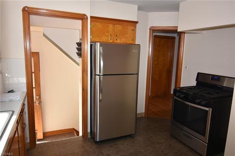 2911 Brookview Blvd, Parma, OH 44134 photo 12