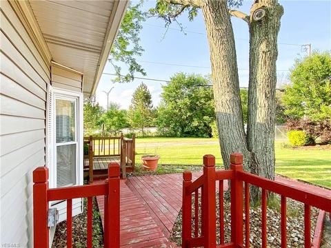 383 Roosevelt Ave, Elyria, OH 44035 photo 13