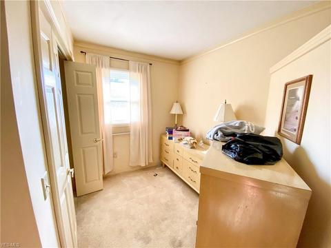 383 Roosevelt Ave, Elyria, OH 44035 photo 25