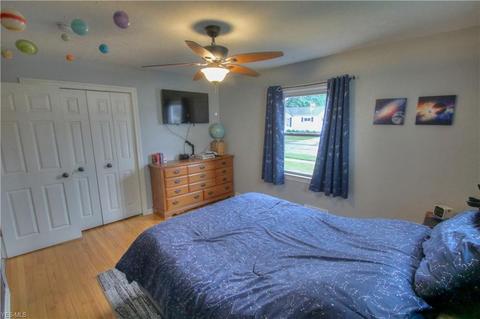 30041 Barjode Rd, Willowick, OH 44095 photo 17