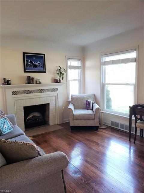 60 Baker St, Berea, OH 44017 photo 11