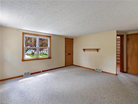 132 Simcox St, Wadsworth, OH 44281 photo 15