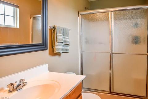 2677 Diamond St NE, Canton, OH 44721 photo 12