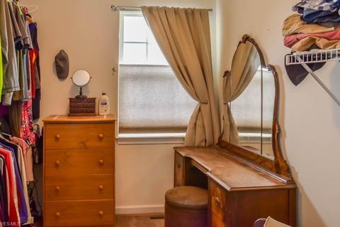 2677 Diamond St NE, Canton, OH 44721 photo 11
