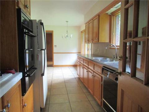 810 Ronlee Ln, Boardman, OH 44512 photo 5