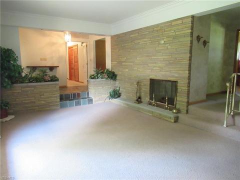 810 Ronlee Ln, Boardman, OH 44512 photo 2